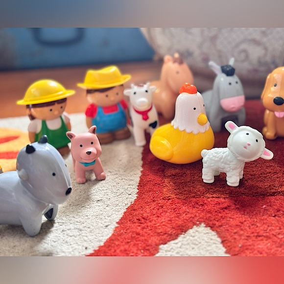 Adorable Vintage Assorted Chubby Fat Toddler Farm Animals,Tractor Playset 4 Kids - Picture 5 of 12